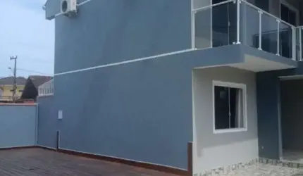 Sobrado para locação diária , por R$ 720,00 / dia  há menos de 100 m da praia.  Rio Gracioso - Itapoá/SC
