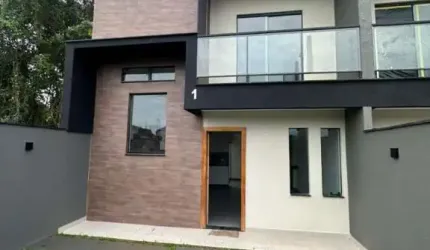 Sobrado com 2 dormitórios à venda por R$ 420.000,00 - Rainha do Mar - Itapoá/SC