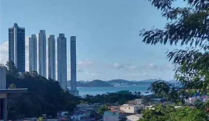 Lote/Terreno no Bella Vista com vista do mar e 450 metros quadrados na Barra - Balneário Camboriú