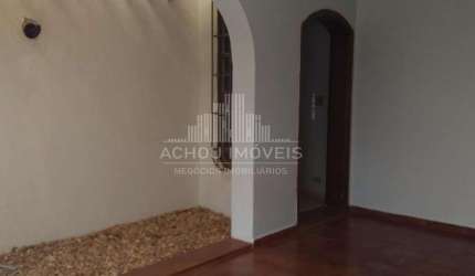 Casa para Venda em Jaboticabal, Bairro X, 3 dormitórios, 1 suíte, 2 banheiros, 2 vagas