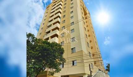 Apartamento para Venda em Londrina, Centro, 3 dormitórios, 1 suíte, 3 banheiros, 1 vaga