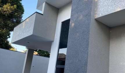 Casa em Conjunto Habitacional Requião  -  Maringá