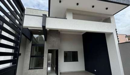 Casa em Jardim Pinheiros  -  Maringá
