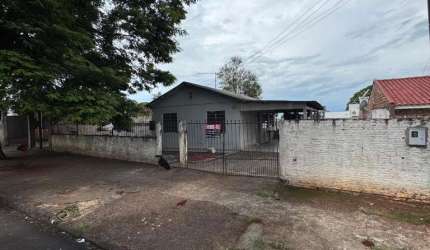 Casa em Conjunto Habitacional Itatiaia  -  Maringá