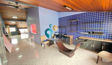 Sobrado a Venda, Nova Petrópolis, 3 dormitórios com suite, closet