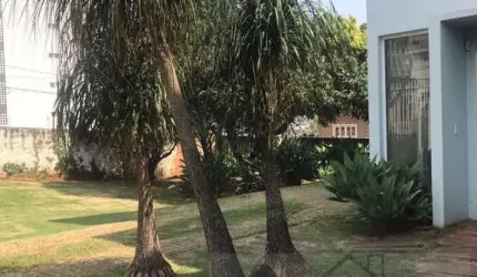 Sobrado para Venda em Cascavel, Country, 2 dormitórios, 2 suítes, 3 banheiros, 3 vagas
