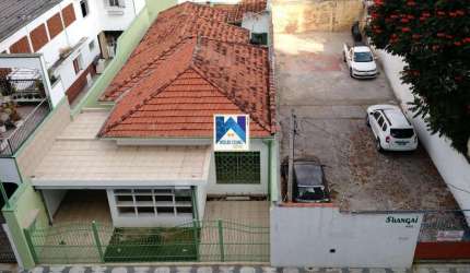 Casa com terreno  para Venda no bairro Centro, localizado na cidade de Mogi das Cruzes / SP.