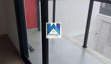 UM LINDO SOBRADO DE 3 DORMITORIOS, SALA, COZINHA , GARAGEM PARA 2 CARROS, UMA  ÁREA  GOURMET, 1 SUÍTE E LAVABO.