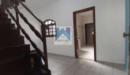 Sobrado de rua à venda no centro de Mogi