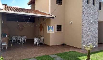 Casa para Venda no bairro Vila Júlia.