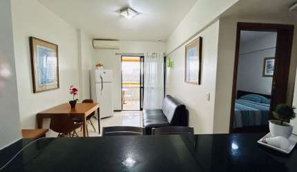 Alugo excelente apartamento 1/4 (Flat) mobiliado.