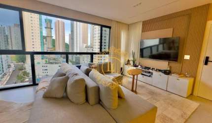 APARTAMENTO PRÓXIMO A RODA GIGANTE DE BALNEÁRIO CAMBORIÚ -SC 04 SUÍTES 02 VAGAS 136M2 PRIVATIVOS , LAZER COMPLETO