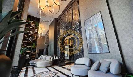 APARTAMENTO ALTO PADRÃO  DECORADO E MOBILIADO COM 4 SUÍTES E 4 VAGAS DE GARAGEM EM ITAPEMA -SC