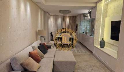 Apartamento no bairro Pioneiros em Balneário Camboriú -SC
