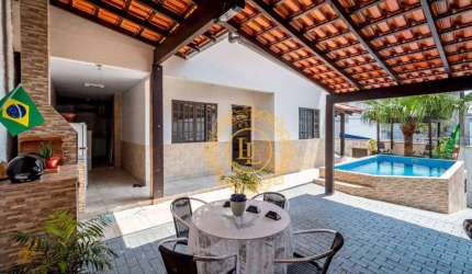 Casa Alto Padrão mobiliada com 3 dormitórios à venda - Balneário Camboriú/SC