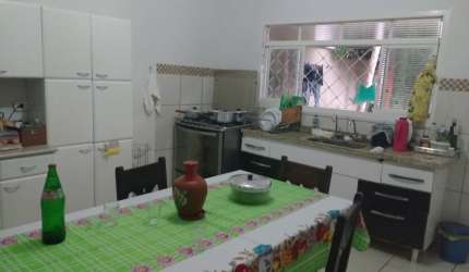 Casa super conservada Jd Macêdo