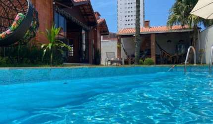 Casa à Venda em Flórida, Praia Grande - SP