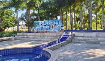 Casa à Venda em Tude Bastos, Praia Grande - SP