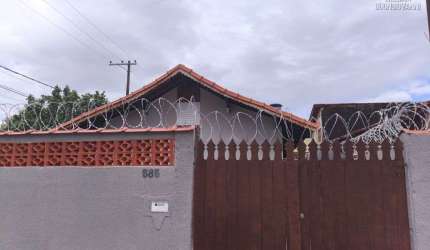 CASA SEMI-ISOLADA, MARACANÃ, - Apenas R$ 410.000,00