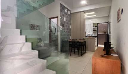Casa Térrea em Condomínio, bairro Maracanã – A 300 Metros da Praia