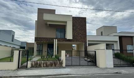 Casa com 3 quartos à venda na Rua Ambrosio de Carvalho, Jaraguá 99, Jaraguá do Sul por R$ 1.650.000