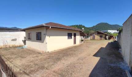 Casa com 1 quarto à venda na Rua Bertha Weege, 1631, Jaraguá 99, Jaraguá do Sul por R$ 950.000