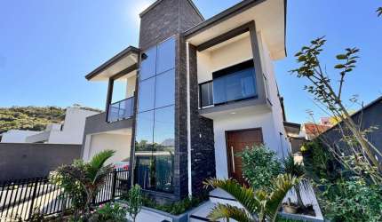 Casa com 4 quartos à venda no Avaí, Guaramirim  por R$ 1.300.000
