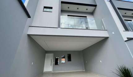 Casa com 3 quartos à venda na Rua Nossa Senhora Aparecida, Ilha da Figueira, Jaraguá do Sul por R$ 745.000