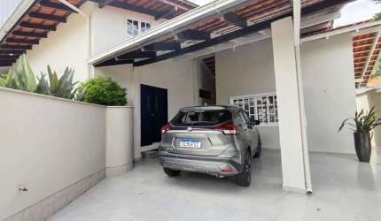 Casa com 3 quartos à venda na Rua Jacob Gesser, Amizade, Jaraguá do Sul por R$ 950.000