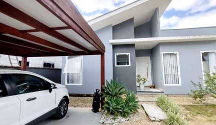 Casa com 2 quartos à venda na Rua Valdir Rabelo, Amizade, Jaraguá do Sul por R$ 585.000