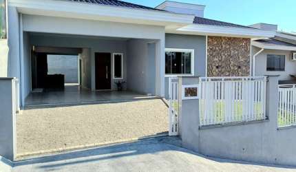 Casa com 3 quartos à venda no Amizade, Jaraguá do Sul  por R$ 790.000