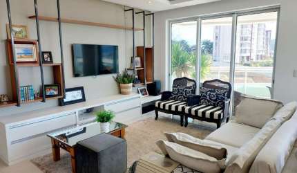 Apartamento com 4 quartos à venda na Piçarras, 60, Centro, Jaraguá do Sul por R$ 3.200.000