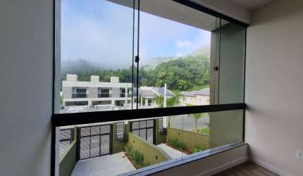 Casa com 2 quartos à venda na Rua Osni Pieske, Barra do Rio Cerro, Jaraguá do Sul por R$ 420.000