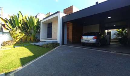 Casa com 3 quartos à venda na Rua Marcelino Zanghelini, 457, Três Rios do Sul, Jaraguá do Sul por R$ 1.330.000