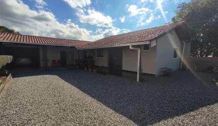 Casa com 5 quartos à venda na Ilha da Figueira, Guaramirim  por R$ 440.000