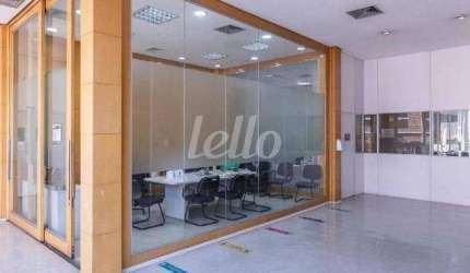 Prédio para alugar na Rua Sérgio Tomás, --, Bom Retiro, São Paulo, 4600 m2 por R$ 180.000