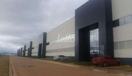 Barracão / Galpão / Depósito para alugar na Rodovia Dom Pedro I, --, Estância Santa Maria do Laranjal, Atibaia, 2865 m2 por R$ 72.000