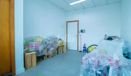 Sala comercial com 1 sala para alugar na Rua Padre Adelino, --, Quarta Parada, São Paulo, 25 m2 por R$ 2.500