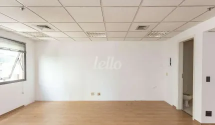Sala comercial com 1 sala para alugar na Rua Helena, --, Vila Olímpia, São Paulo, 32 m2 por R$ 1.800