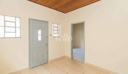 Casa com 2 quartos para alugar na Rua Fulvio Menochi, --, Jardim Oriental, São Paulo, 70 m2 por R$ 2.500