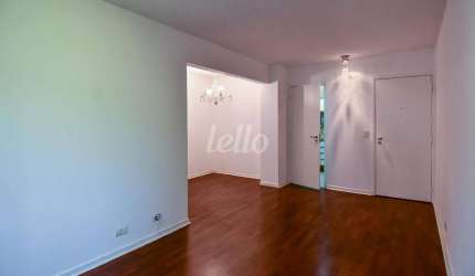 Apartamento com 3 quartos para alugar na Rua Assungui, --, Vila Gumercindo, São Paulo, 95 m2 por R$ 3.350