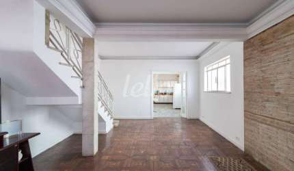 Casa com 3 quartos à venda na Rua Araribóia, 95, Mooca, São Paulo, 184 m2 por R$ 1.100.000