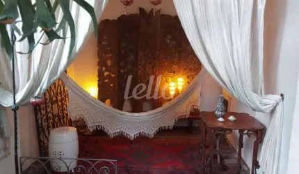 Casa com 2 quartos à venda na Rua Araribóia, 42, Mooca, São Paulo, 250 m2 por R$ 1.100.000