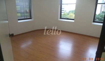Sala comercial com 1 sala à venda na Rua Sansão Alves dos Santos, 433, Cidade Monções, São Paulo, 104 m2 por R$ 887.230