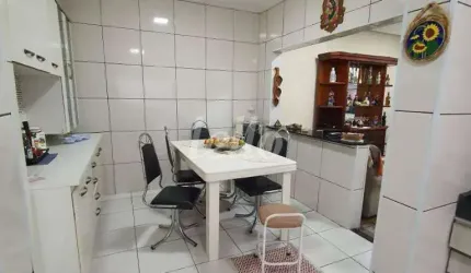 Casa com 3 quartos à venda na Rua Benedito Moretti, 73, Fundação, São Caetano do Sul, 195 m2 por R$ 670.000