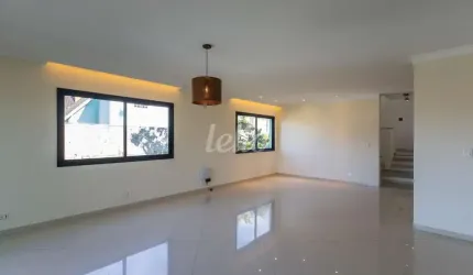 Casa com 4 quartos à venda na Rua Theodomiro Moraes Cunha, 118, Horto Florestal, São Paulo, 600 m2 por R$ 4.200.000