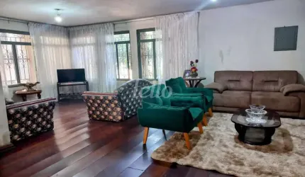 Casa com 3 quartos à venda na Rua Francisco de Taves, 22, Jardim Leonor, São Paulo, 257 m2 por R$ 1.100.000
