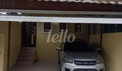 Casa com 2 quartos à venda na Avenida Diogo Carneiro da Fontoura, 165, Vila Nova Galvão, São Paulo, 100 m2 por R$ 456.000