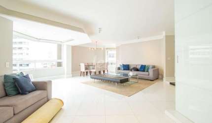 Apartamento com 3 quartos à venda na Rua Pintassilgo, 180, Vila Uberabinha, São Paulo, 208 m2 por R$ 2.900.000