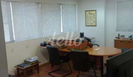 Sala comercial com 1 sala à venda na Rua Tabapuã, 474, Itaim Bibi, São Paulo, 33 m2 por R$ 350.000
